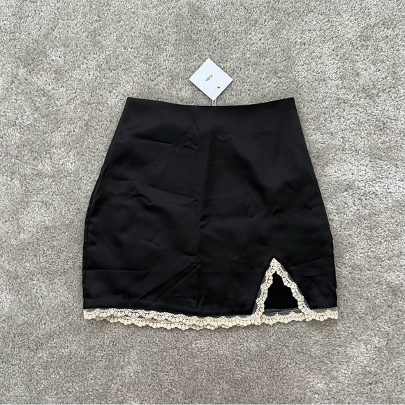 NEW Adika Black Skirt - Picture 5 of 11